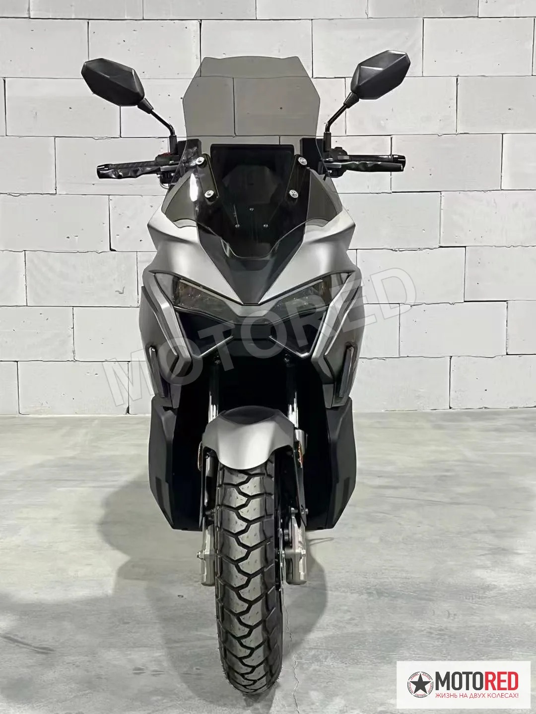 Tezza Osaka 180 EFI — живое фото