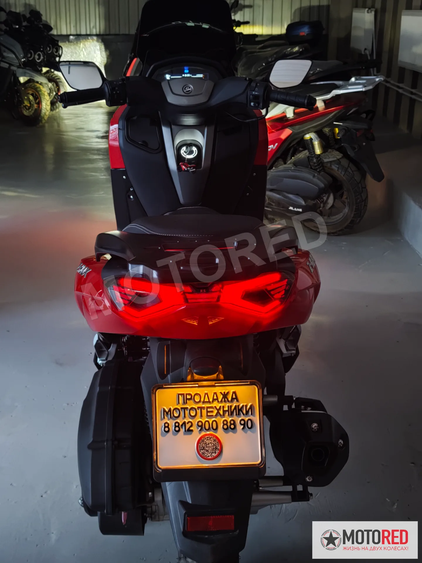 N-MAX 3 180сс EFI — живое фото